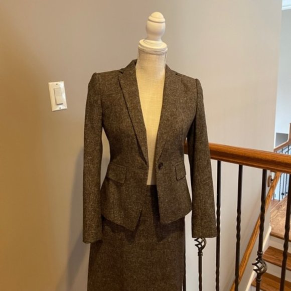 Ann Taylor jacket and skirt - Picture 10 of 12